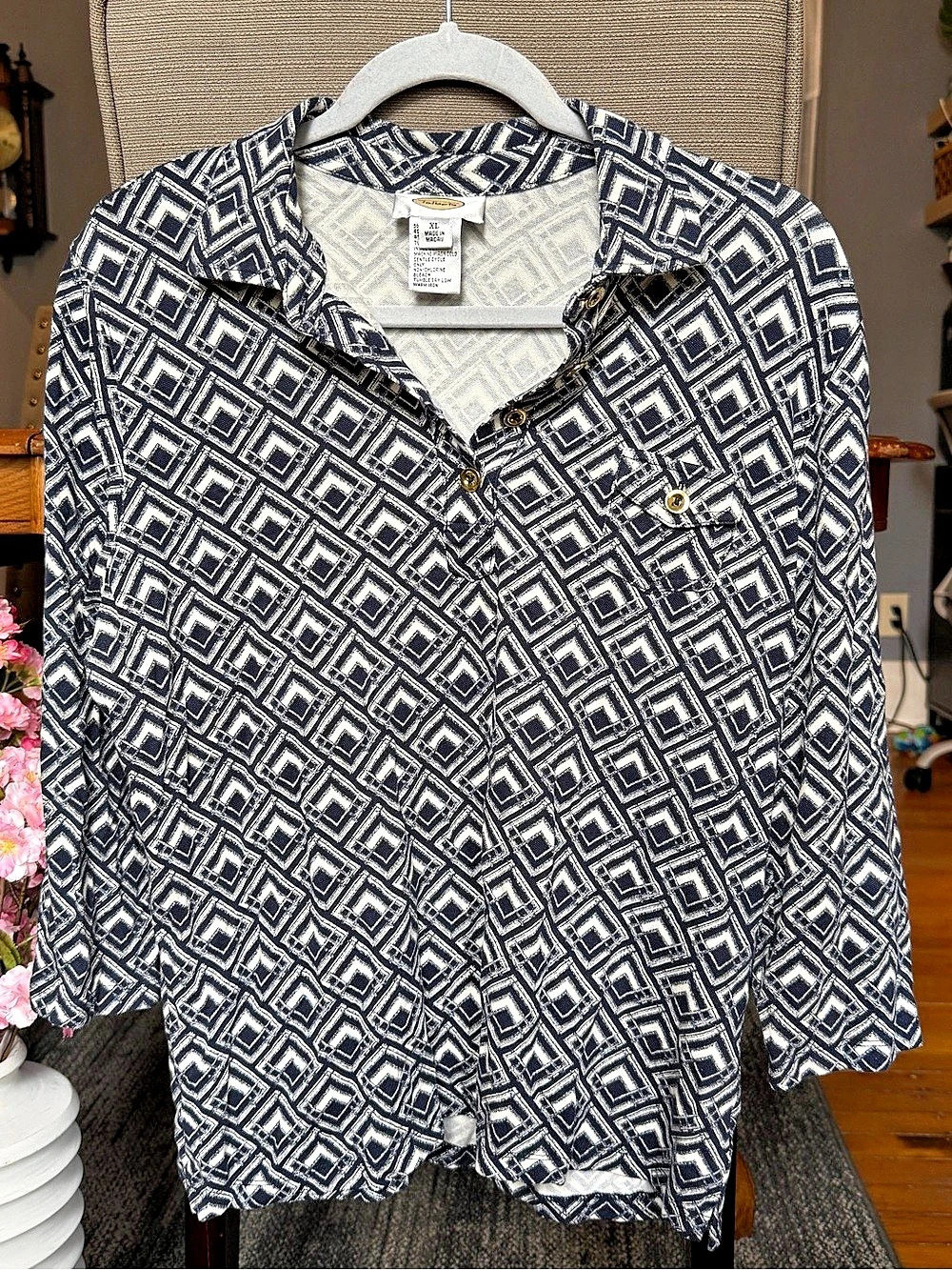 Talbots Geometric Blouse in Blue & White Size XL Like New